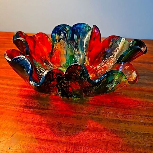 Handmade resin multicolor bowl - Picture 1 of 8
